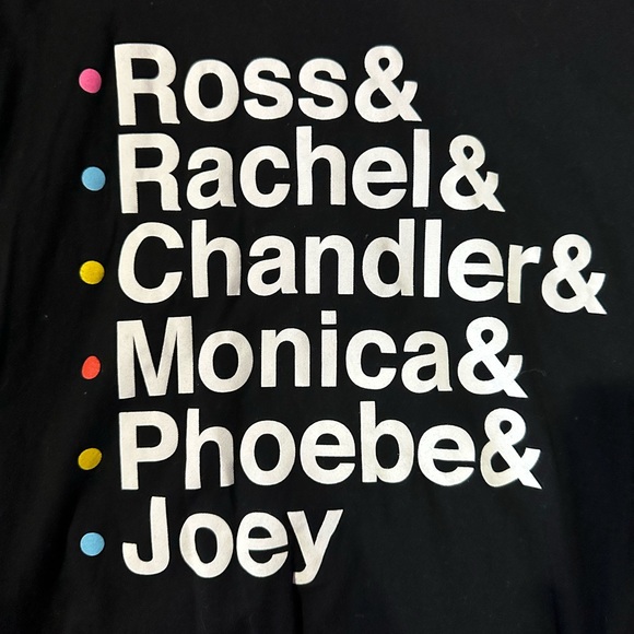 Hot Topic tee - Picture 3 of 5